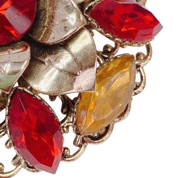 VTG 50s Mid Century Glass Floral Gold Tone Layered Rhinestone Brooch Red Orange - Picture 3 of 12